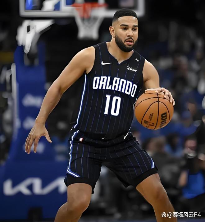 关于窗口期奥兰多魔术备战NBA季后赛；临场应变细节曝光；更衣室稳定；赛季目标并未改变的信息