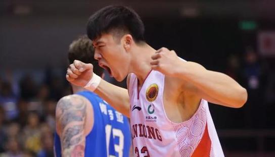 山东男篮内部会议纪要流出：冲刺阶段更衣室发声，NBA常规赛使命明确，心理建设被强调的简单介绍