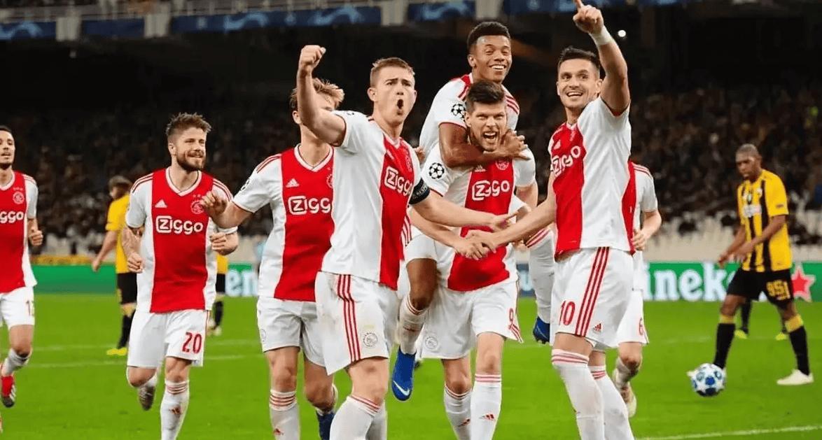 转折点阿贾克斯再遭质疑；荷甲加时末段攻防权衡；媒体盛赞；轮换策略成焦点的简单介绍